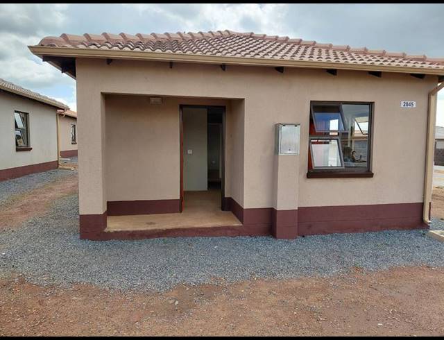3 BEDROOM HOUSE FOR SALE IN DAWN PARK